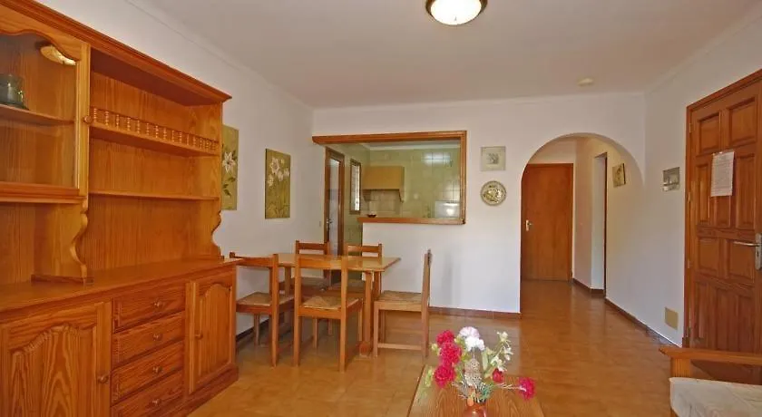 Apartamentos Sol Naixent Кала-Феррера 0*,